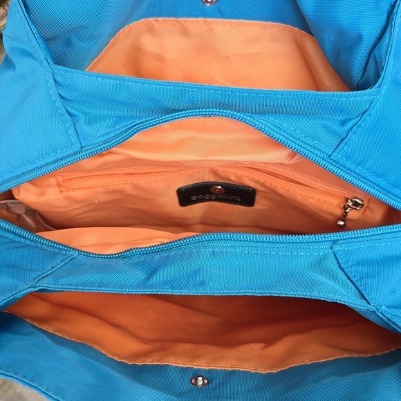 Baggallini Mendoza Convertible Backpack main image 12